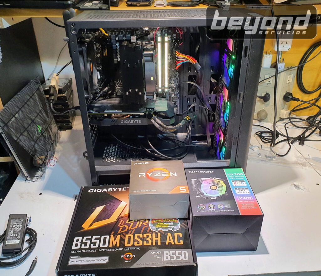 servicio-tecnico-de-informatica-en-laboratorio